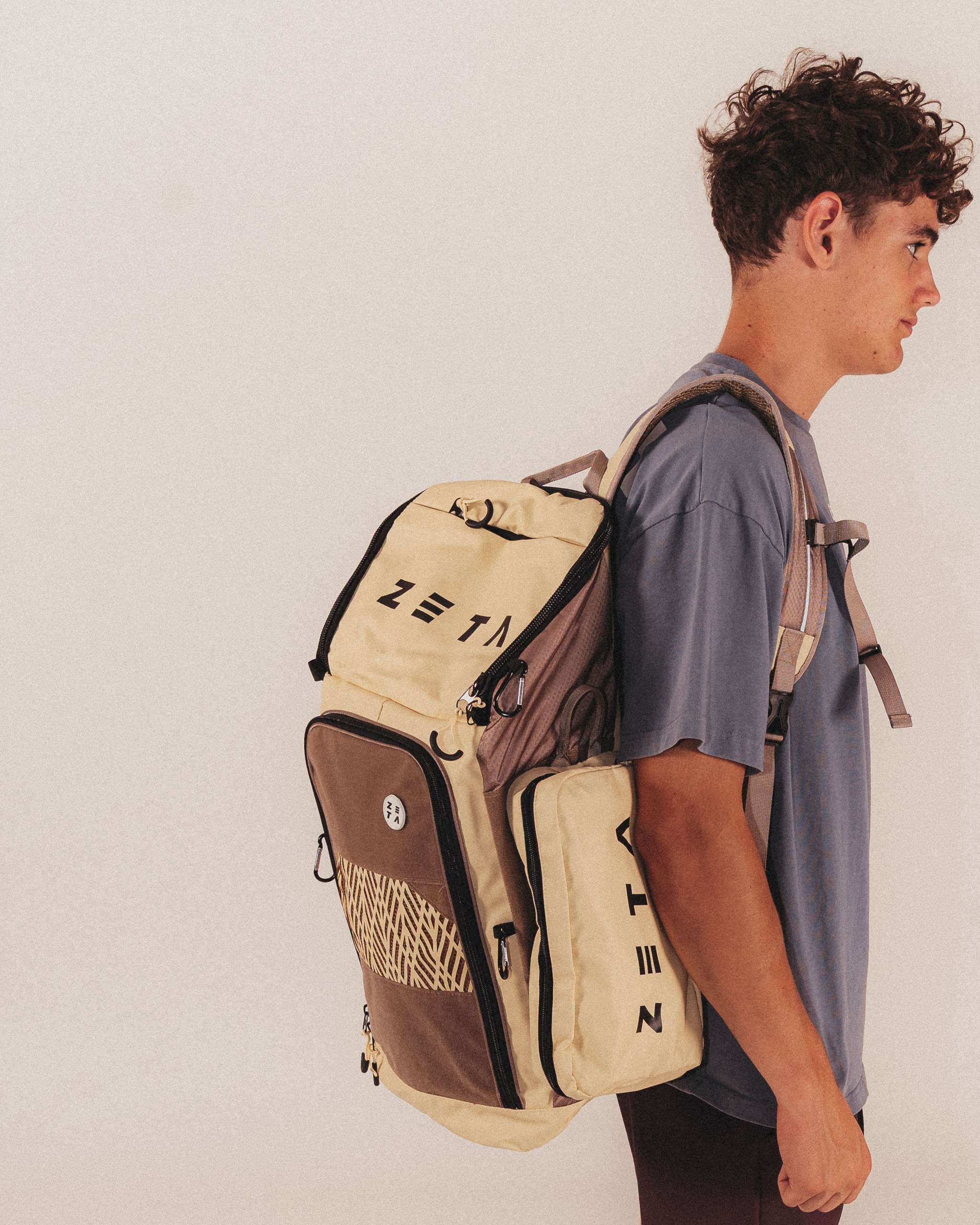 ZETA Tech Backpack Sandstorm