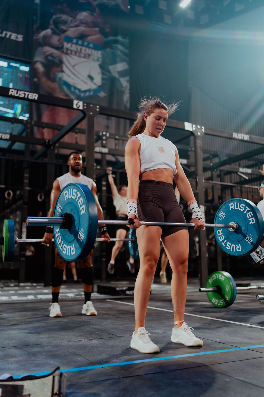 Woman Muscle Crop MT25 Arctic White