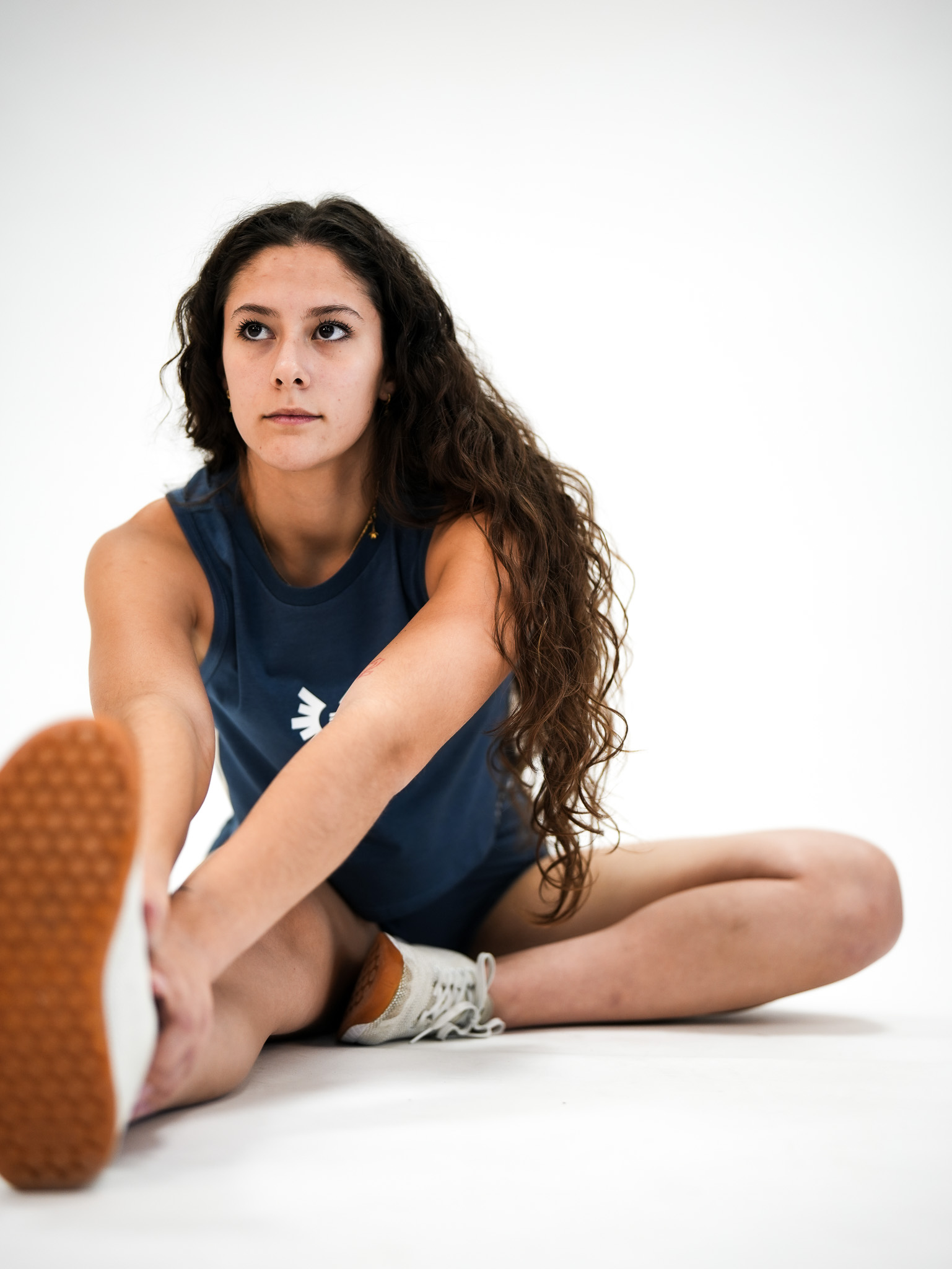 Woman Muscle Crop Nile Blue