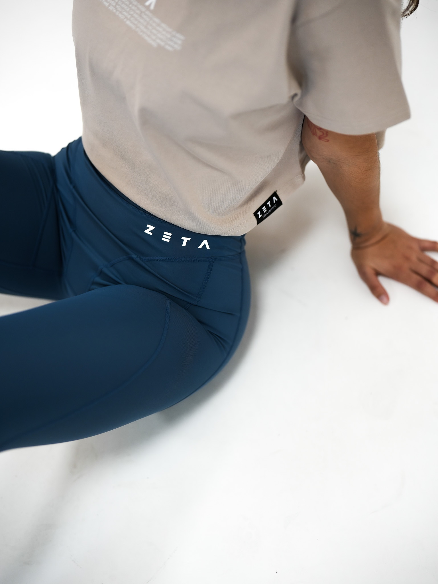 Cassiopeiae Rx Long Tights Obsidian Blue