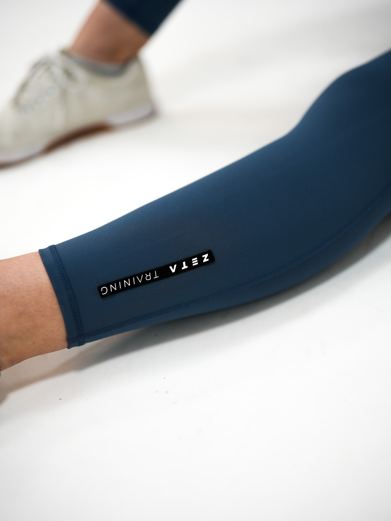 Cassiopeiae Rx Long Tights Obsidian Blue