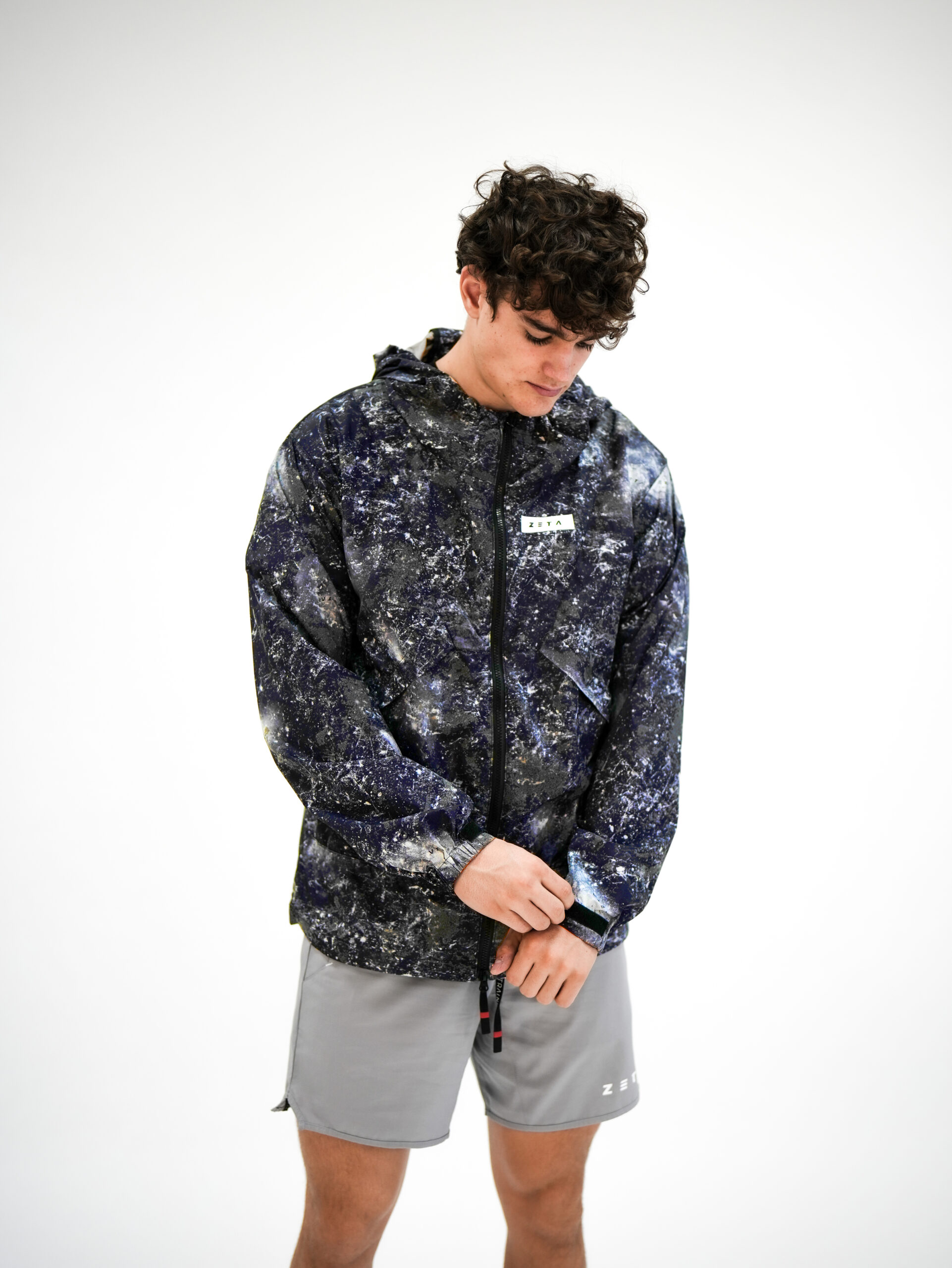 Elite Tech Windbreaker Kemet Skies